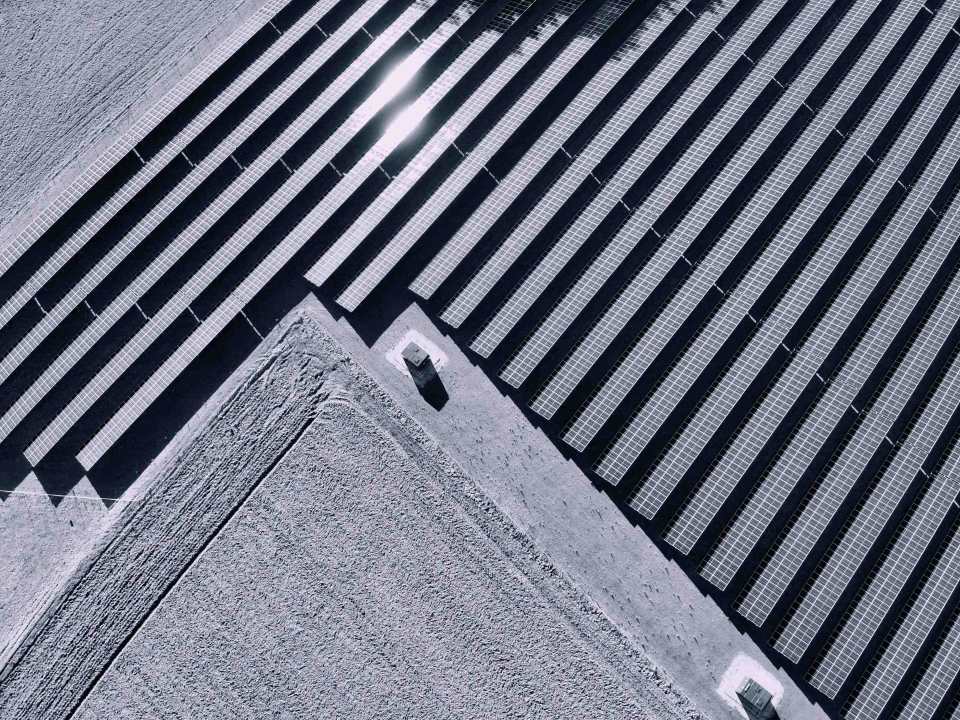 Solarpark-von-oben